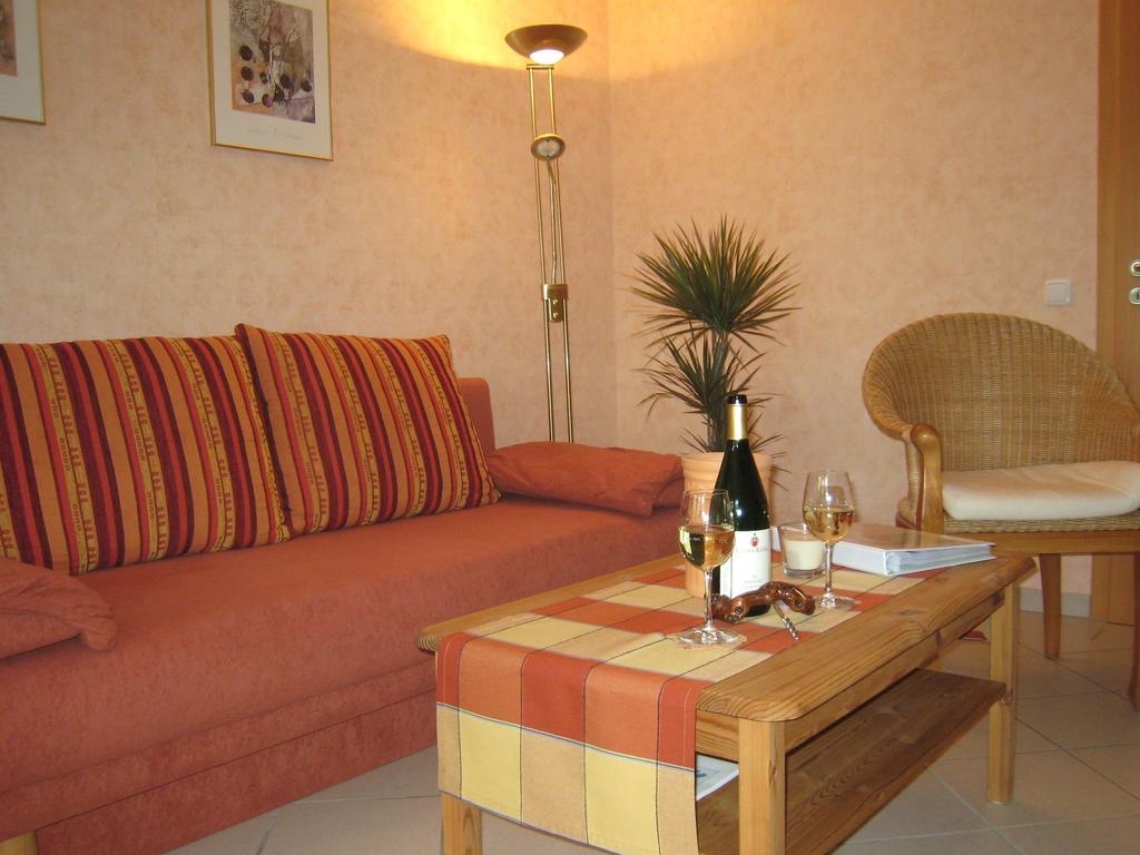 Sch Ne Wohnung In Der Moselregion Kinheim Εξωτερικό φωτογραφία